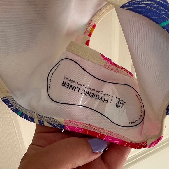 NWT Cupshe Vibrant Floral One Piece Swimsuit - Pink, Blue, and Orange - Picture 5 of 8